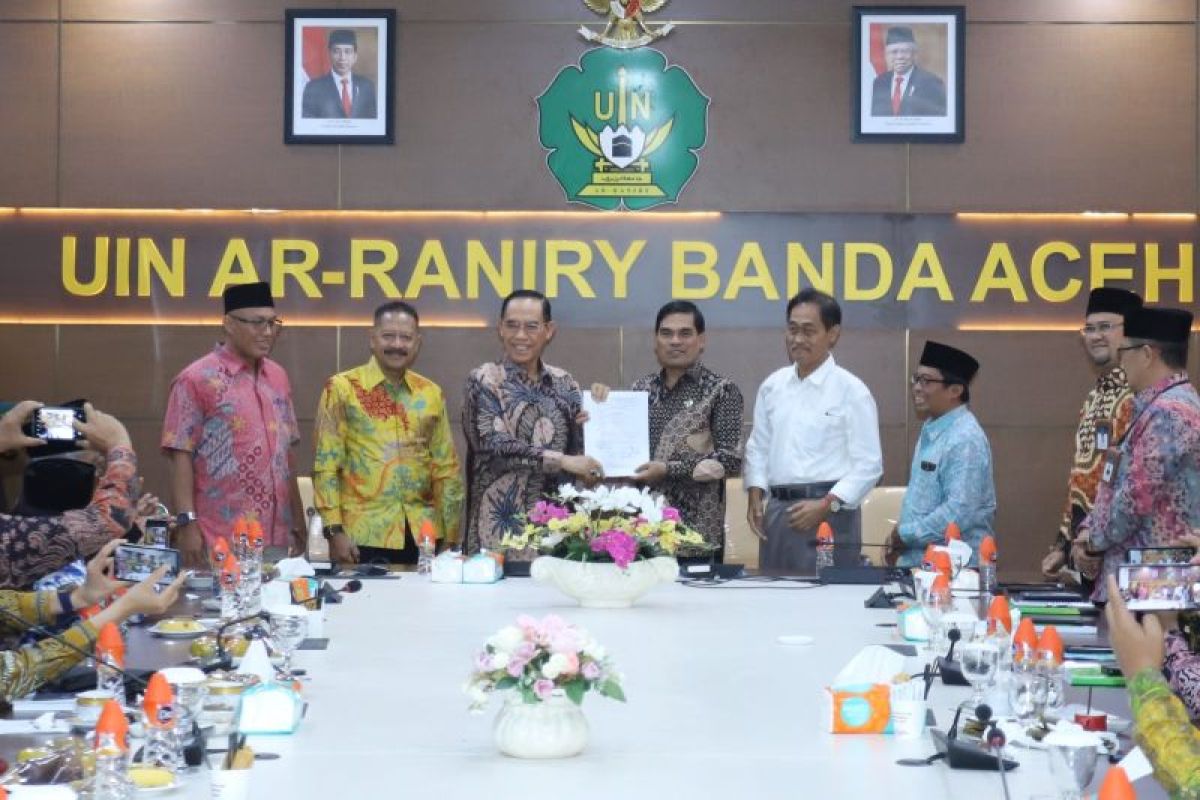 UIN Ar-Raniry Banda Aceh PTKI pertama terakreditasi unggul