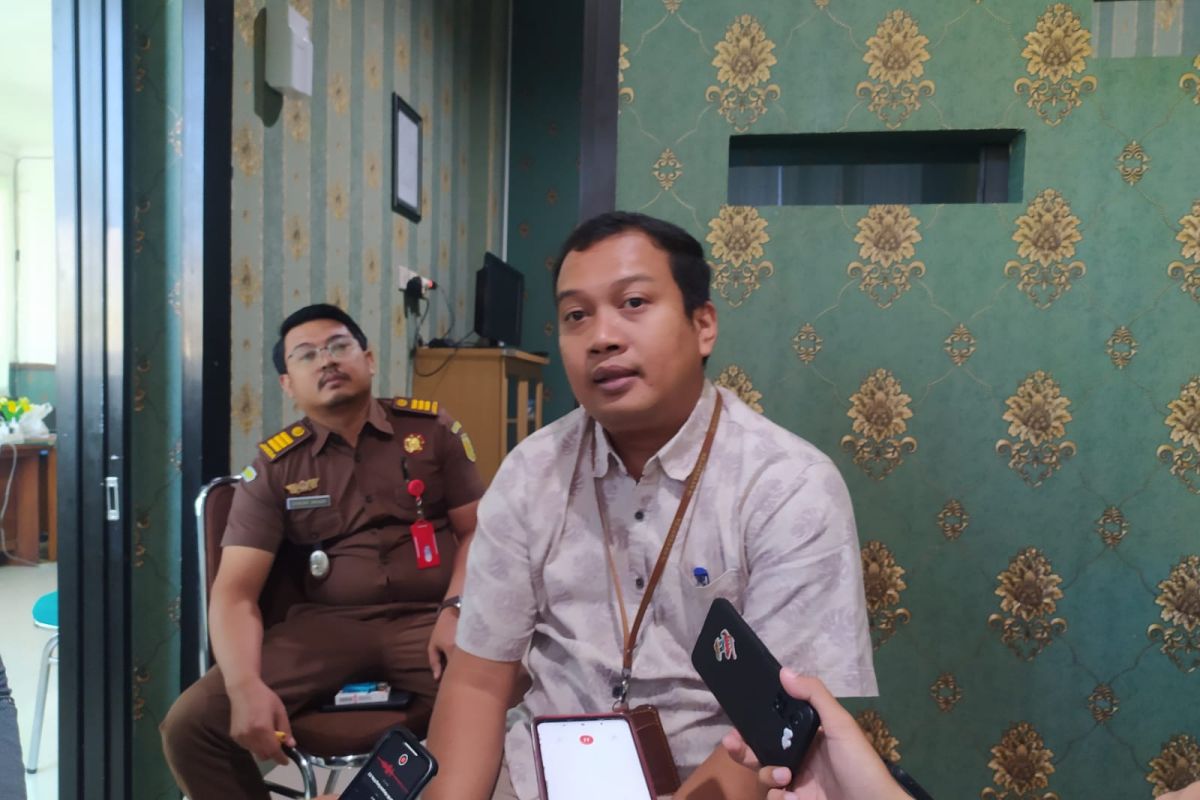 Kejari Ponorogo periksa saksi korban dugaan pungli PTSL