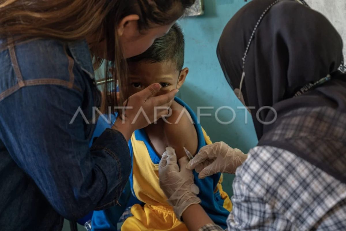 Kemenkes Kemukakan Keunggulan Imunisasi Rutin Lengkap Untuk Anak ...