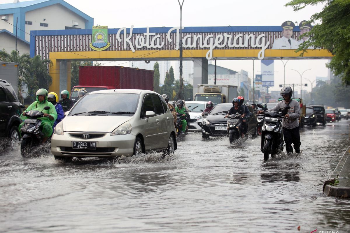 BMKG : Sejumlah wilayah berpotensi alami hujan lebat pada Rabu