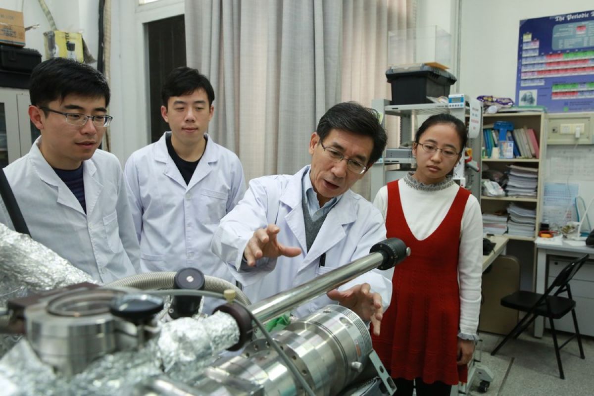 Ilmuwan China raih penghargaan bidang fisika materi terkondensasi