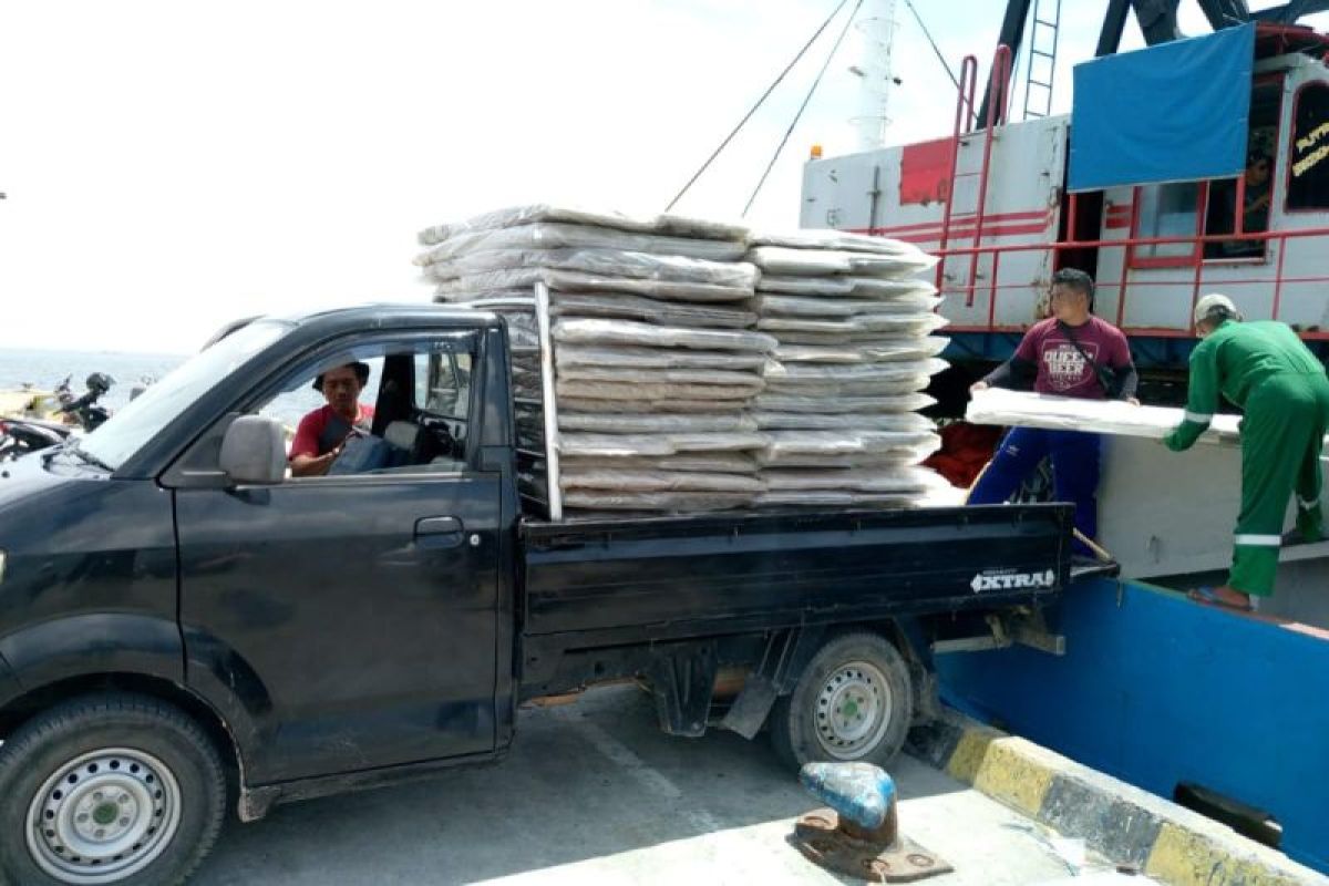 Besok kapal pengangkut surat suara Pemilu tiba di Pelabuhan Perawang