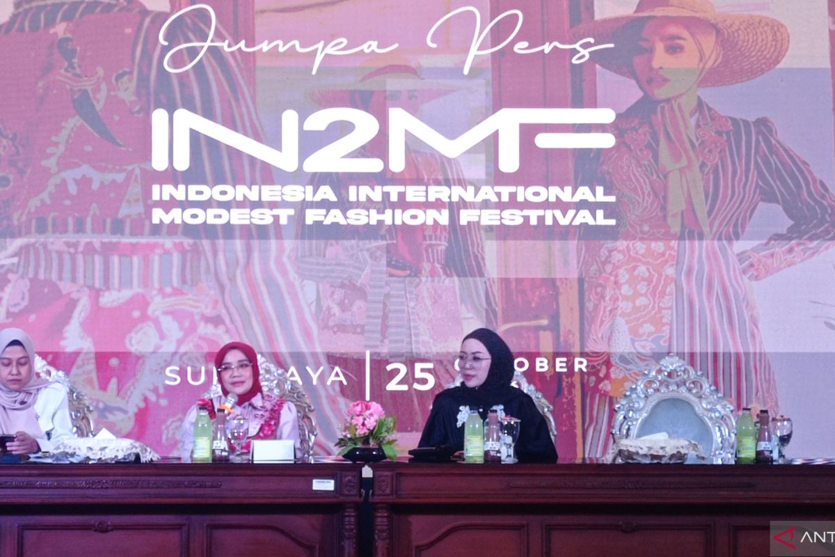 Dekranasda dan Gita Orlin bawa enam motif batik Surabaya ke IN2MF