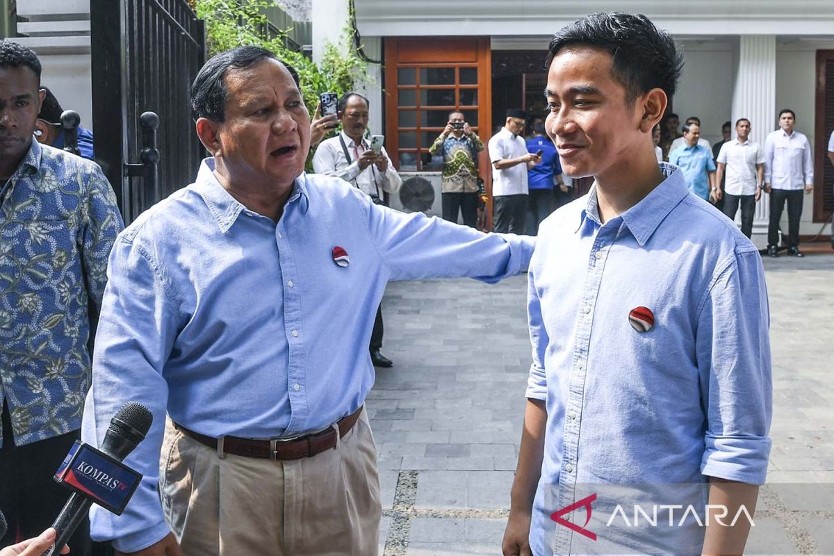 Prabowo-Gibran tiba di Indonesia Arena hadiri  deklarasi