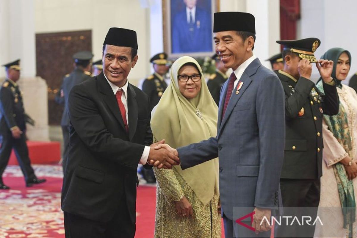 Presiden Jokowi lantik Menteri Pertanian Amran Sulaiman