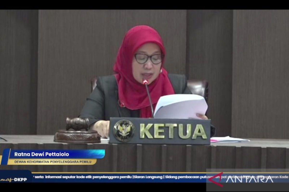 DKPP tolak aduan Bawaslu terhadap KPU terkait pembatasan pengawasan