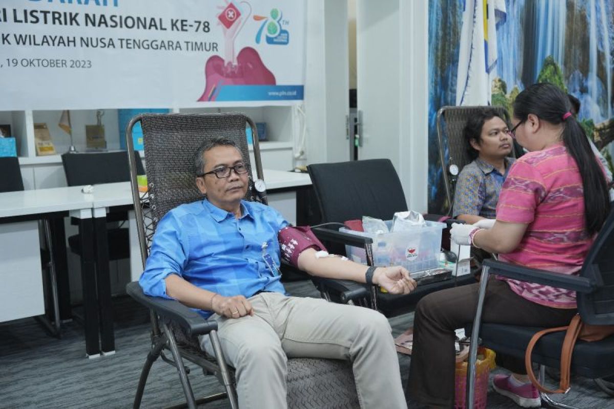 PLN NTT sumbang 158 kantung darah dalam gelar donor darah