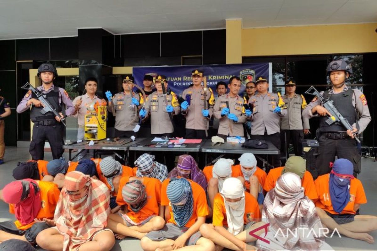 Masih di bawah umur, 16 pelaku begal di Bengkulu diringkus polisi