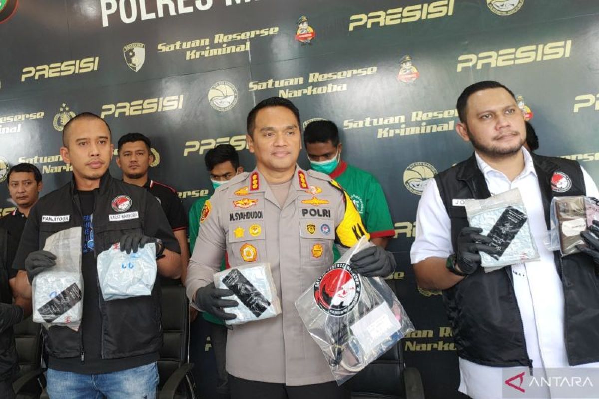 Polisi sita 25,1 kg sabu dari pengedar jaringan Malaysia