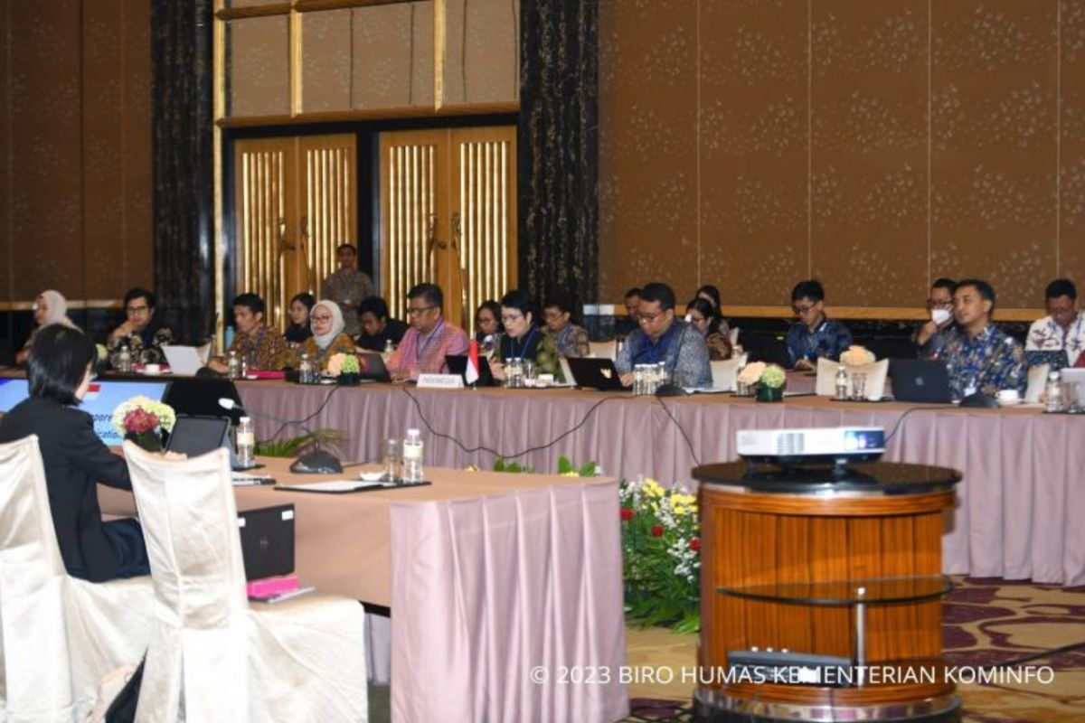 Indonesia, Singapore discuss 6 digital transformation issues