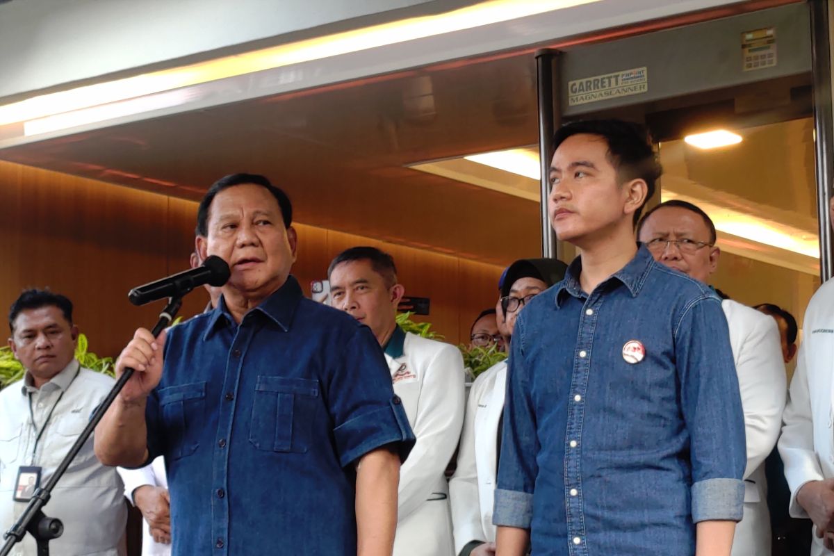 Prabowo dan Gibran telah selesai menjalani pemeriksaan kesehatan di RSPAD
