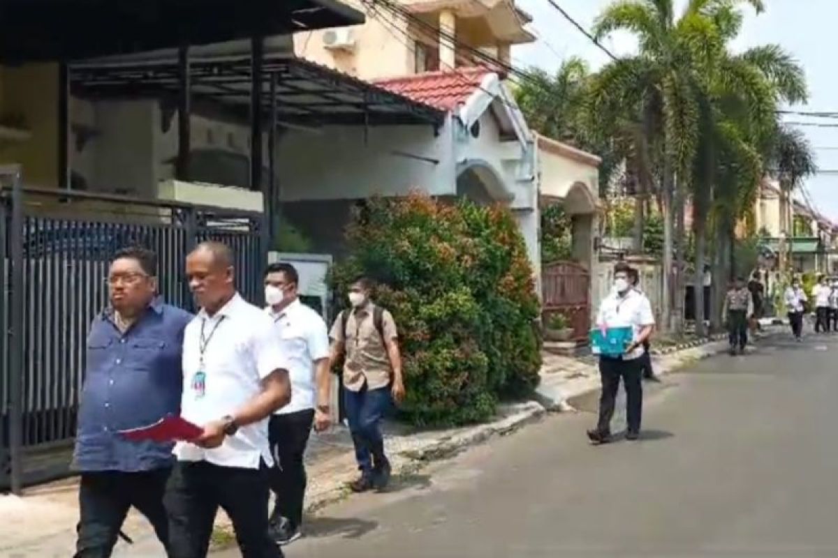 Polisi dikabarkan geledah kediaman Ketua KPK Firli Bahuri di Bekasi