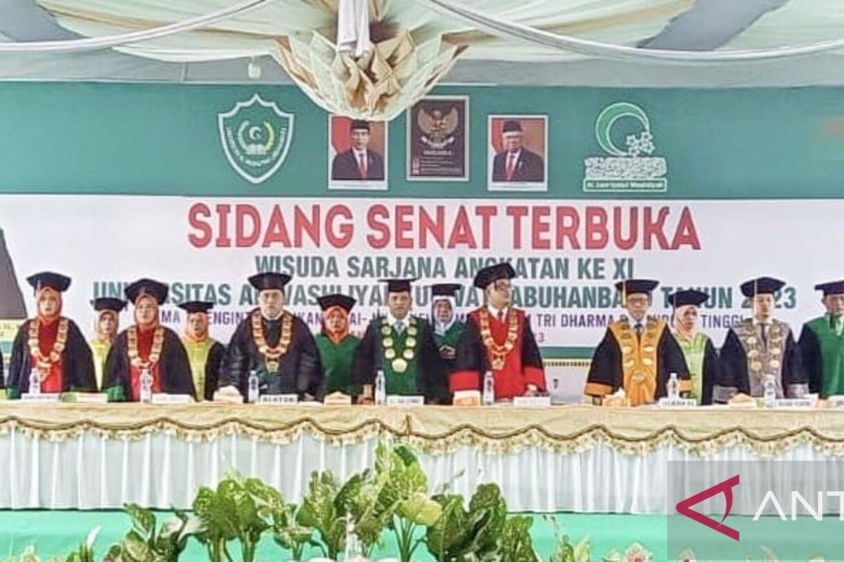 Univa Labuhanbatu wisuda 296 mahasiswa