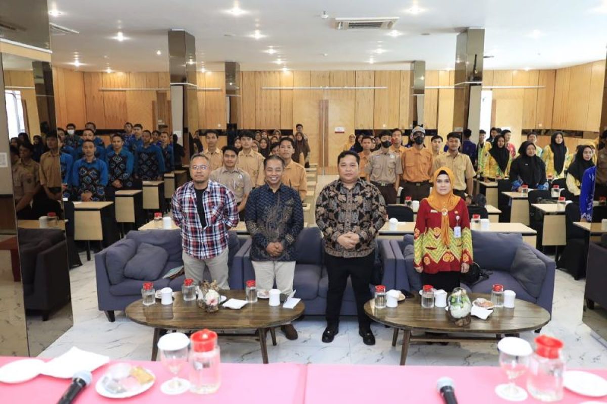 Pelajar di Banjarbaru antusias ikuti sosialisasi Pemilu 2024