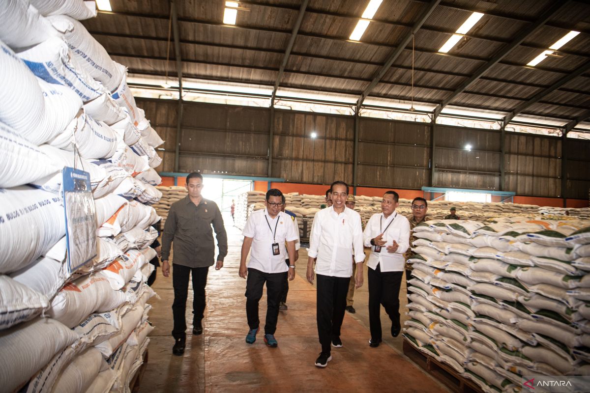 NFA bersama Bulog siapkan bantuan pangan beras tambahan untuk akhir 2023 dan awal 2024