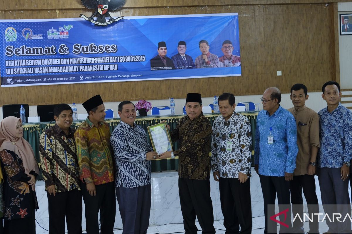 Menuju Word University, UIN Syahada Padangsidimpuan terima ISO 9001:2015