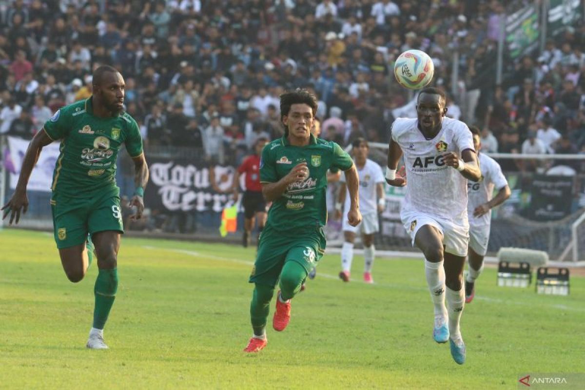Persebaya Surabaya dihajar Persik Kediri 4-0