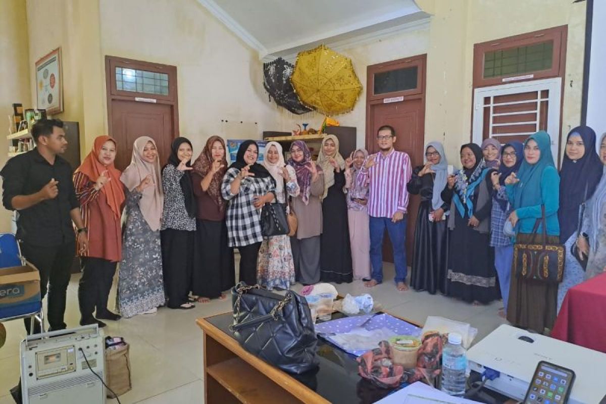 20 pelaku usaha perempuan Aceh Besar dapat pelatihan keuangan gratis