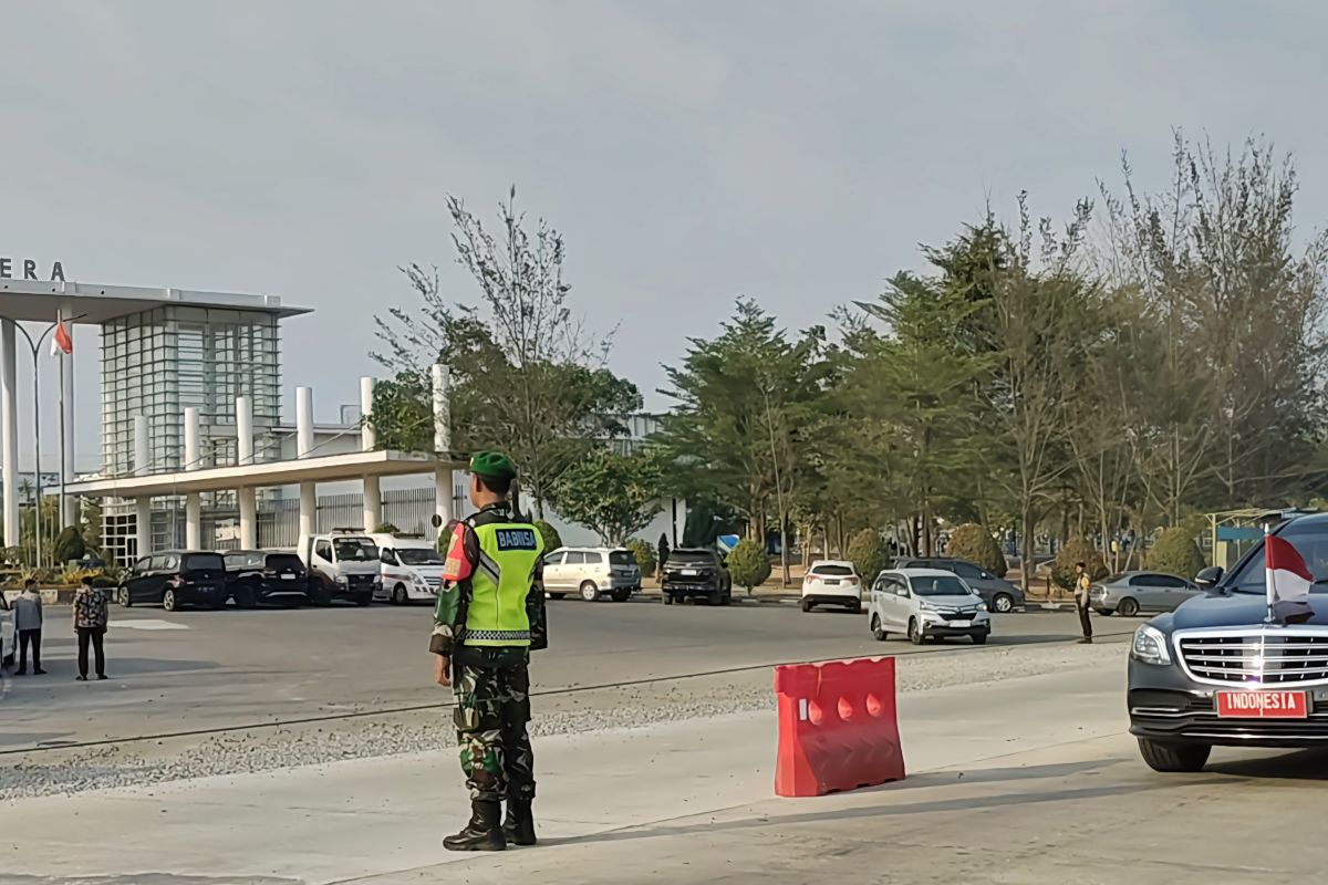 Jokowi awali kunker di Lampung lewati Jl Ryacudu dan Tol
