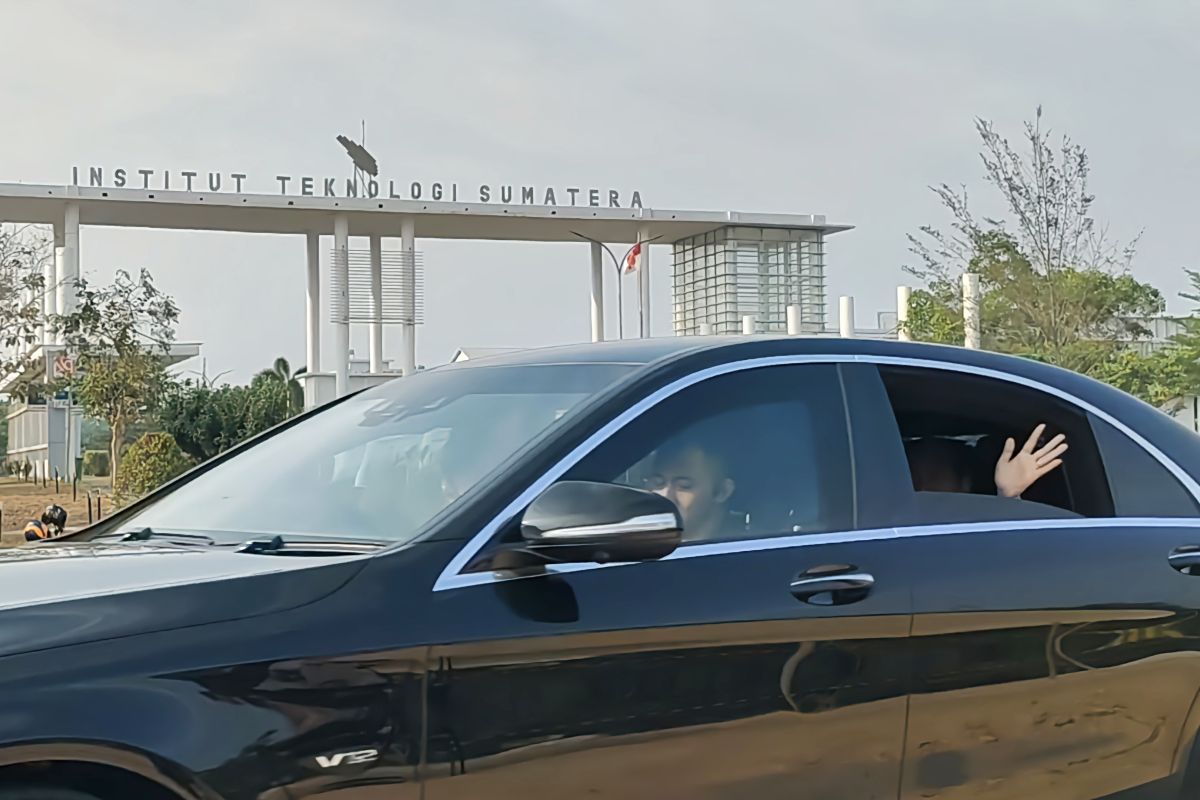 Presiden Jokowi ke Lampung lewati Jl Ryacudu dan Tol