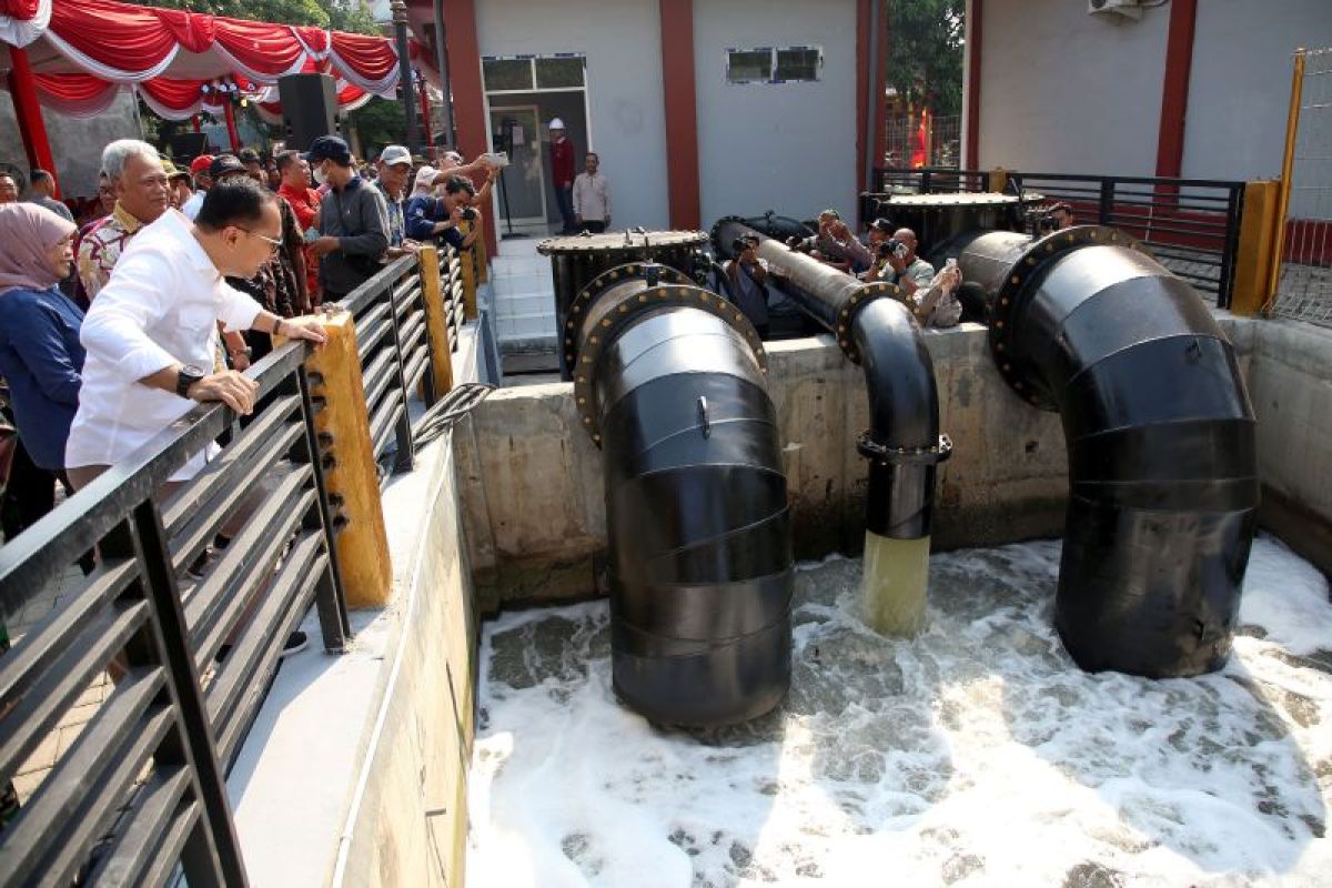 Eri Cahyadi: Dua rumah pompa baru solusi atasi banjir Surabaya