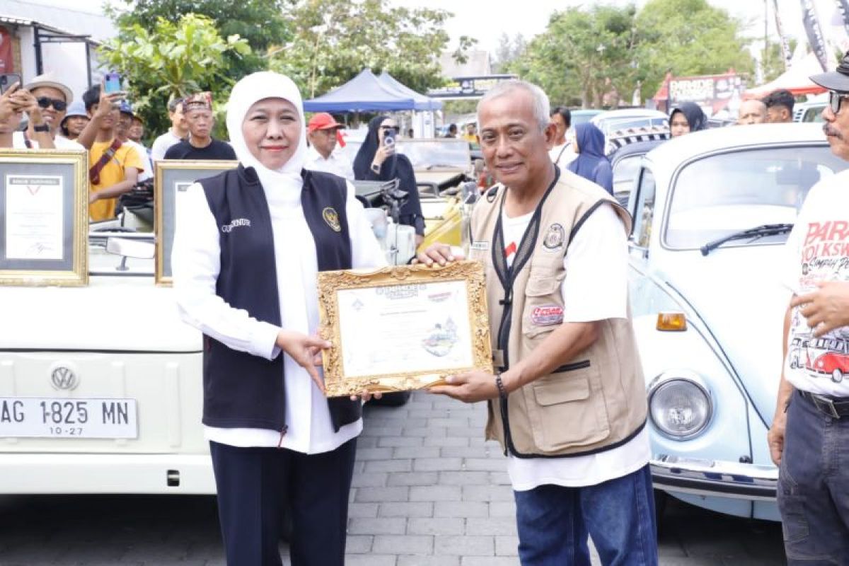Khofifah apresiasi Parade VW Sumpah Pemuda Se-Jawa Bali