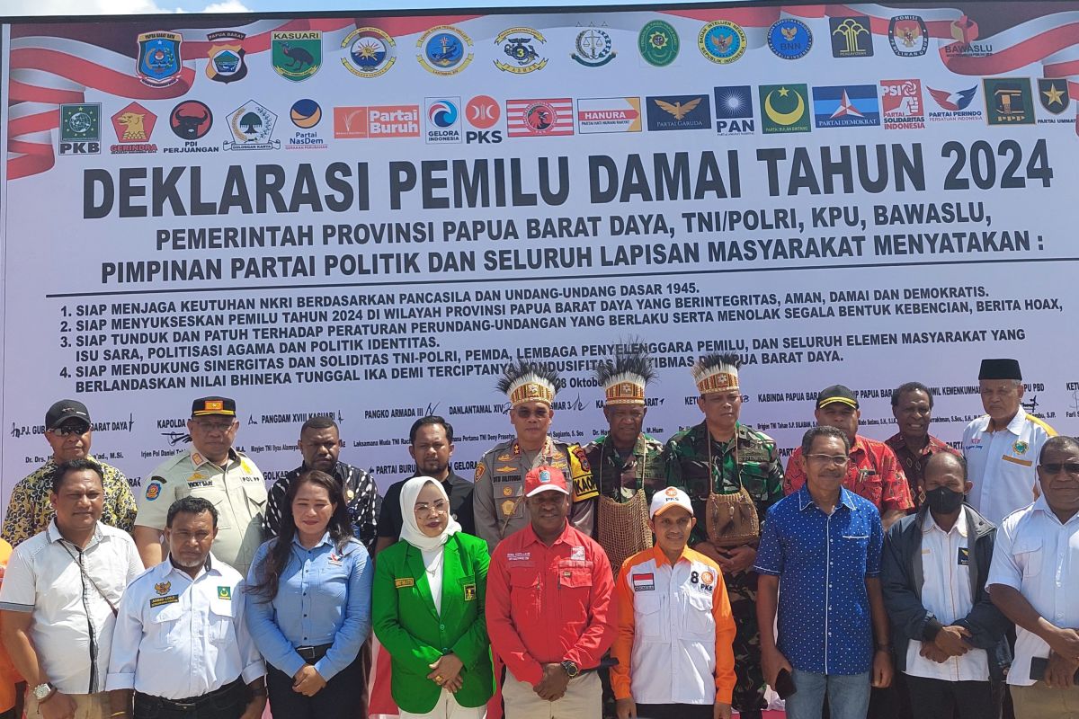 Akabri angkatan 90 deklarasi pemilu damai 2024 di Papua Barat Daya