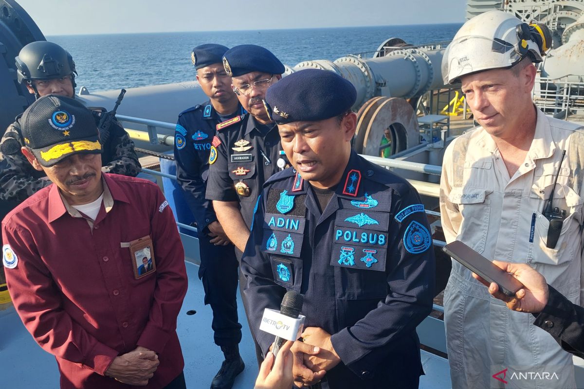 KKP hentikan satu unit kapal pengeruk pasir laut yang tak miliki izin