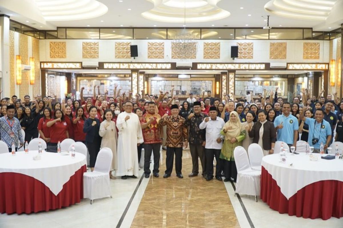 Gubernur minta kontingen Pesparani Maluku Utara tunjukkan prestasi dan kemampuan