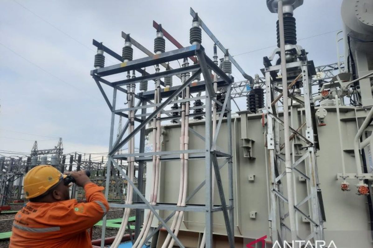 PLN gerak cepat atasi gangguan petir pada sistem kelistrikan di Pulau Belitung