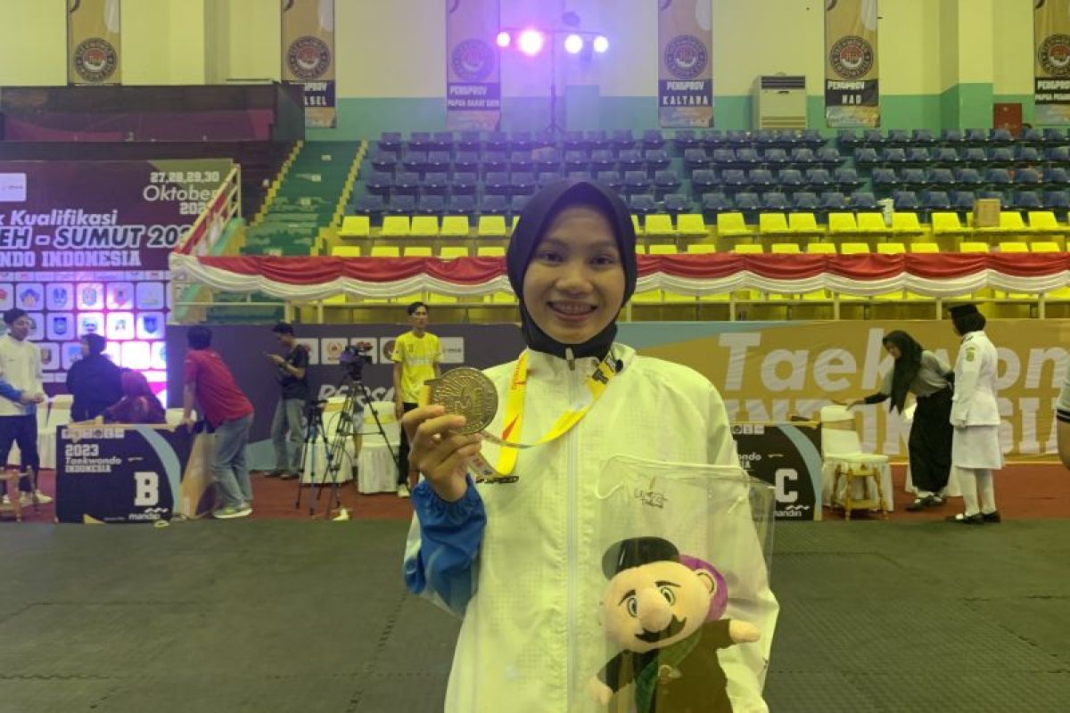 Marani Binar raih medali emas di kelas putri under 46 kilogram BK PON