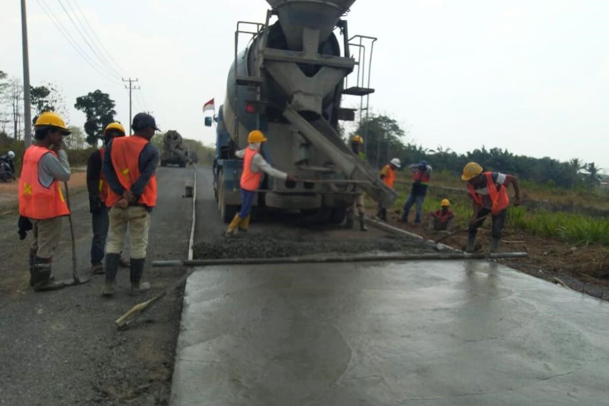 Kementerian PUPR percepat pelaksanaan Inpres Jalan Daerah di Lampung