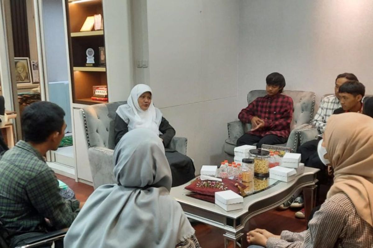Pimpinan DPRD: Generasi muda punya andil kemajuan Surabaya
