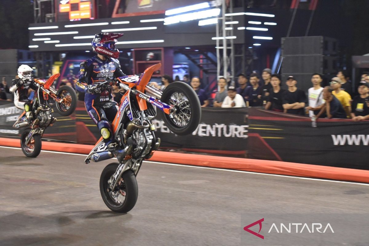 Farudilla Adam juara umum balap supermoto SISR Seri Kejurnas 2023