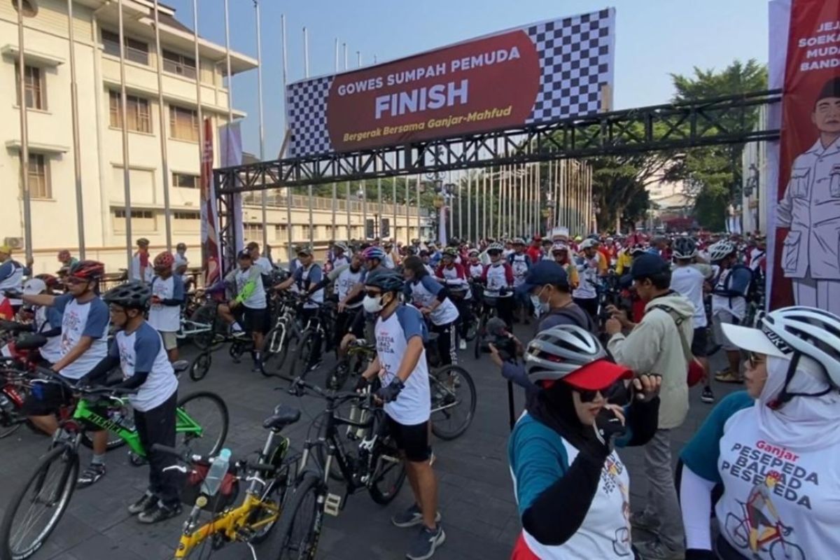 "Gowes Sumpah Pemuda" bareng ribuan relawan Ganjar