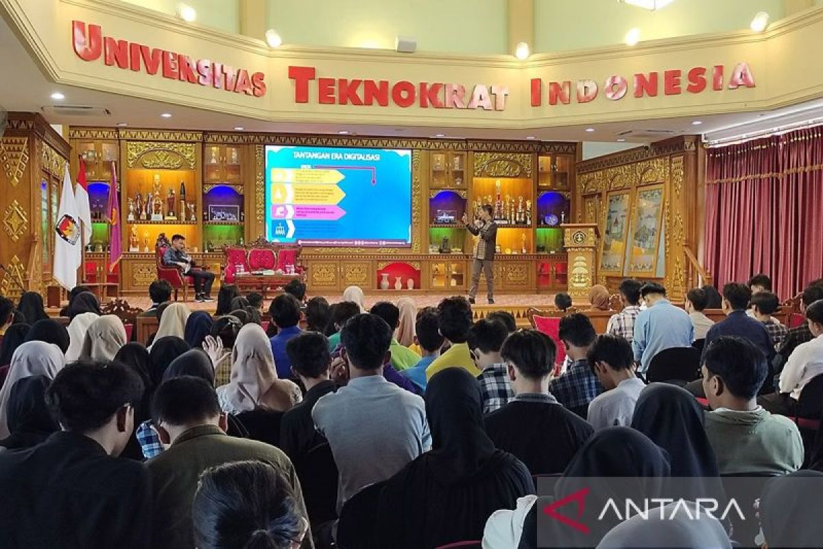 KPU Lampung ingatkan pemuda untuk saring informasi sebelum berbagi