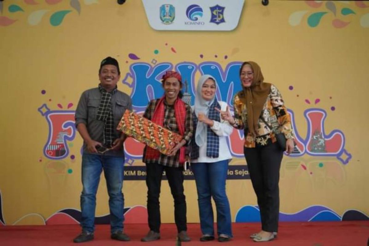 Sulbar juara cerdas cermat KIM Fest 2023 di Surabaya