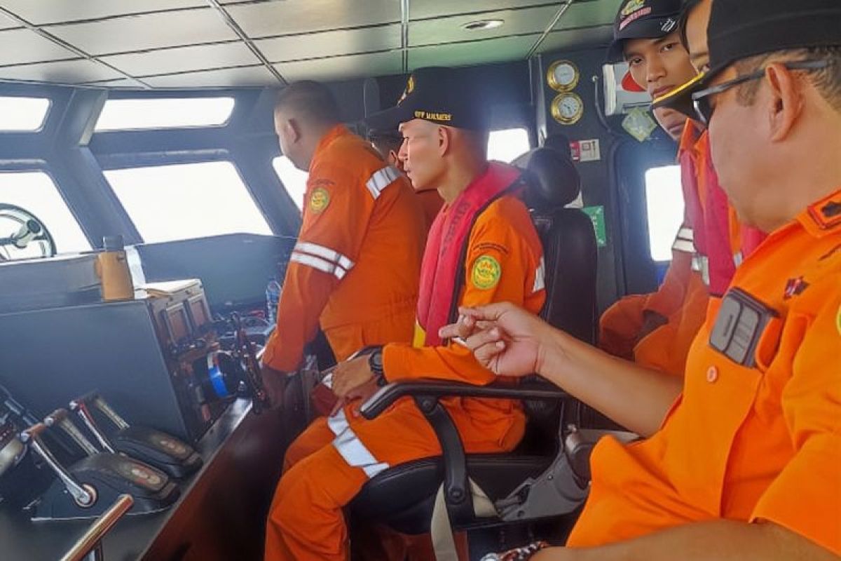 Tim gabungan jemput lima nelayan Kepri yang terdampar di perairan Malaysia