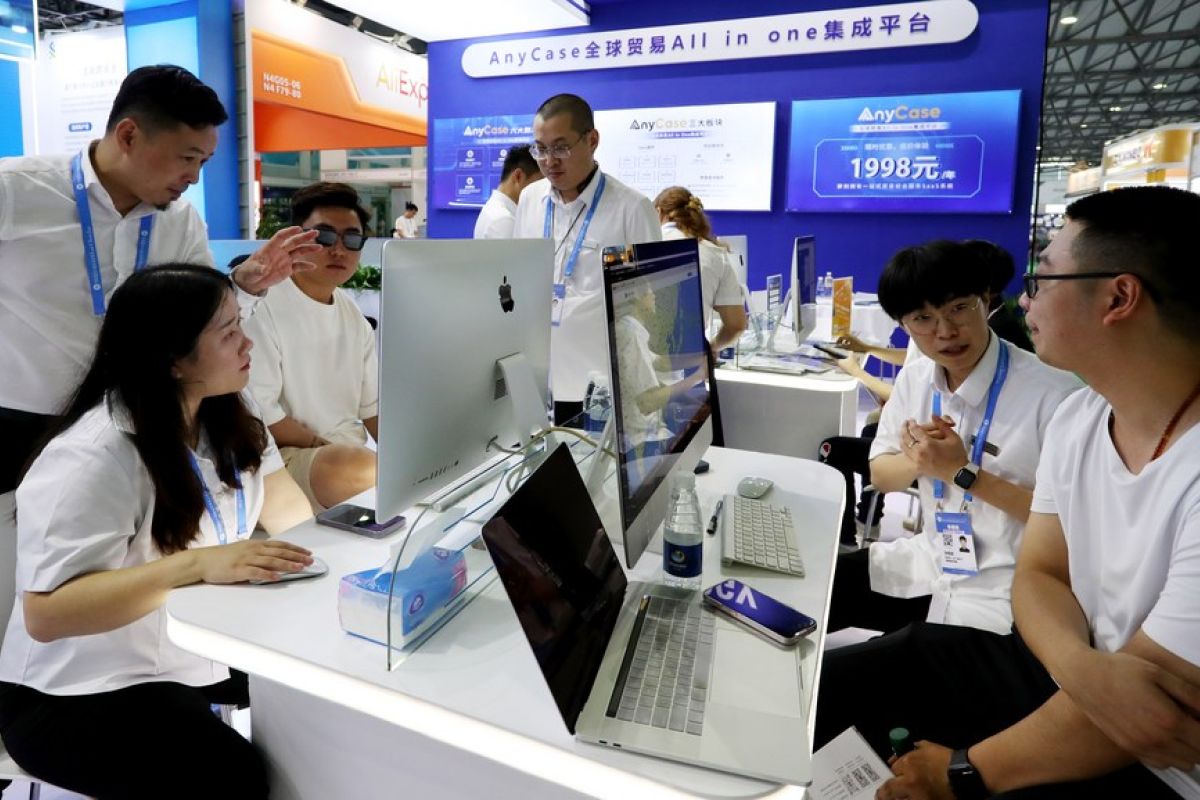 Sektor perangkat lunak China catat pertumbuhan dua digit