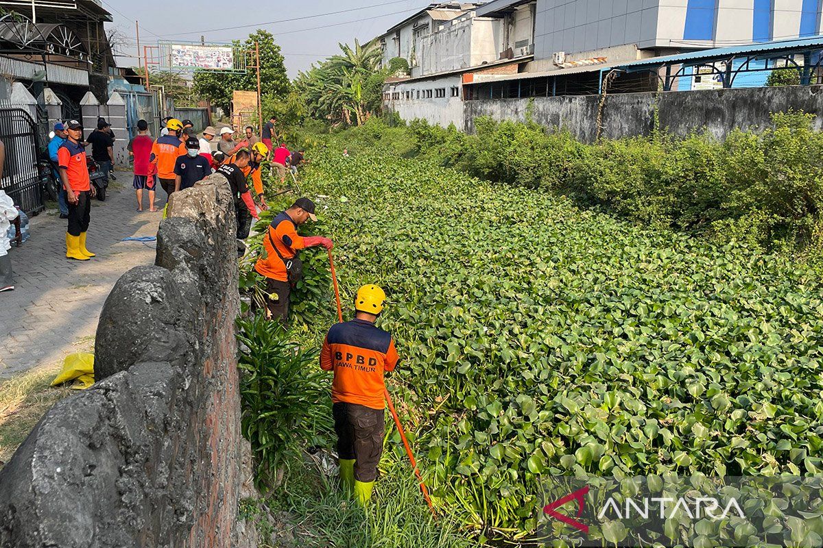 Gubernur Khofifah mitigasi kesiapsiagaan bencana banjir