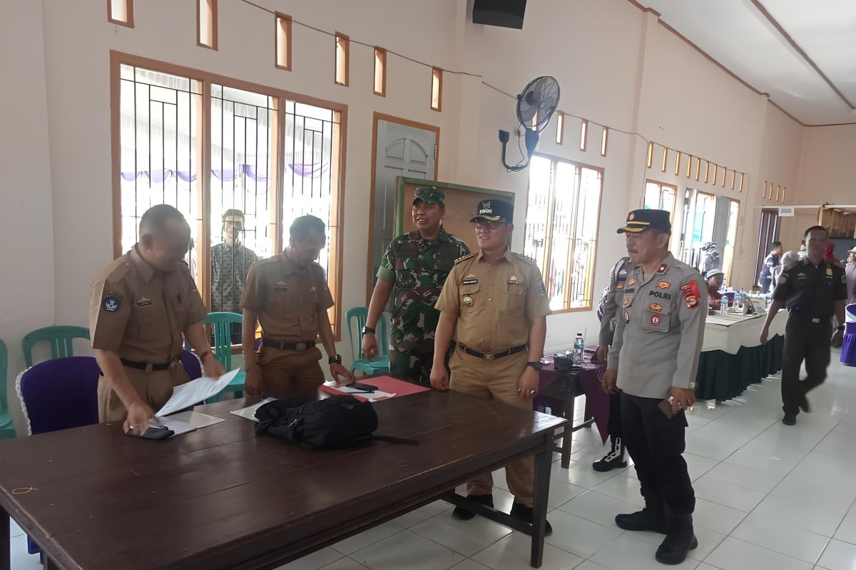 Pemilihan kepala desa serentak di Lampung Timur, masyarakat antusias datangi TPS