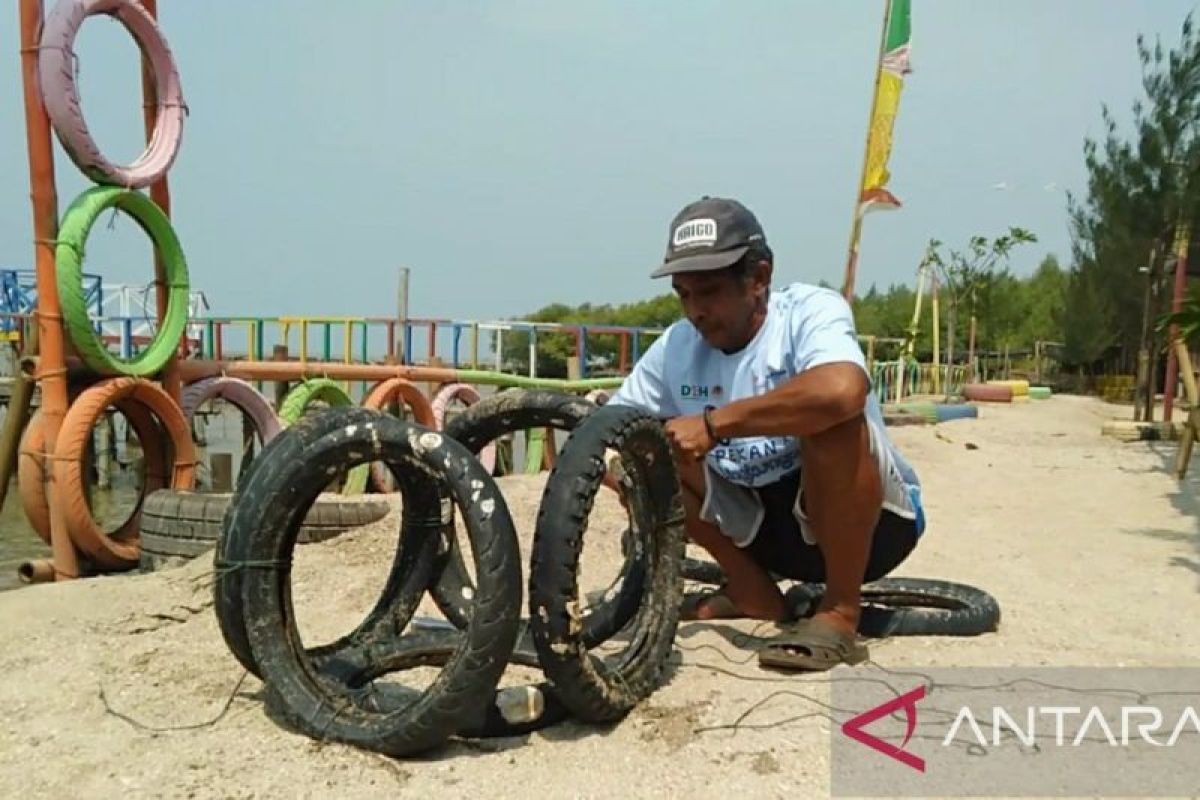 Konsistensi mencegah abrasi wujudkan kemandirian ekonomi di Karawang