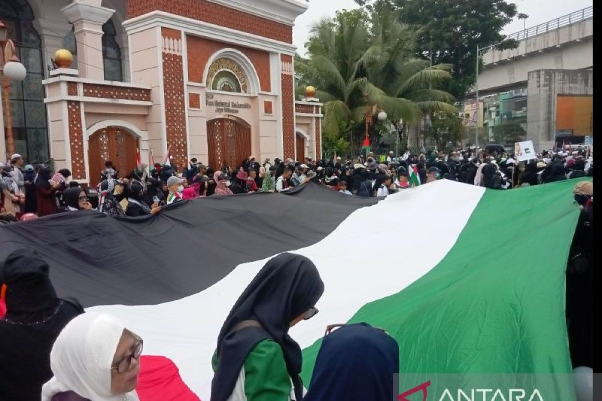 674 anggota polisi kawal aksi  solidaritas Palestina di Kota Palembang