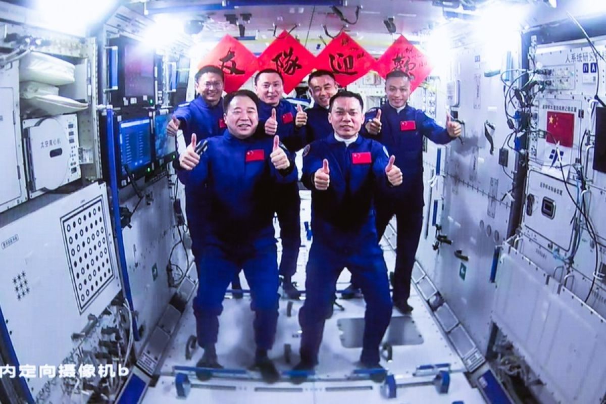 Para taikonaut Shenzhou-16 China siap kembali ke Bumi