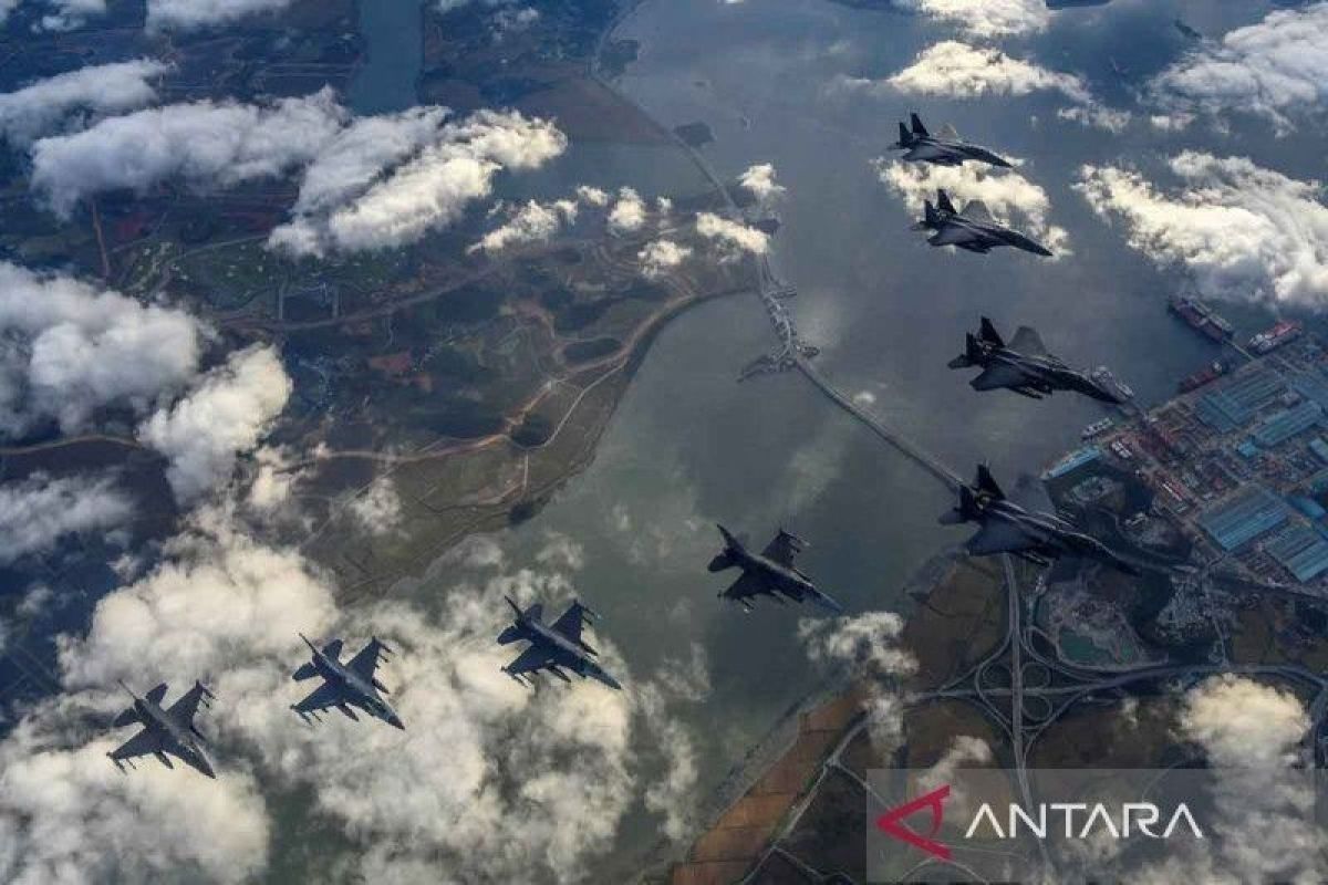 Pesawat tempur Amerika Serikat dan Korea Selatan mulai latihan perang bersama