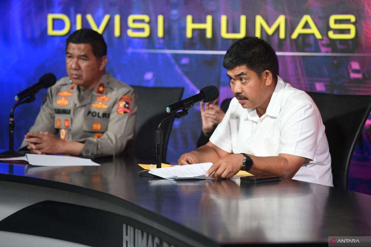 Densus 88 tangkap tersangka teroris di Palu dan Semarang