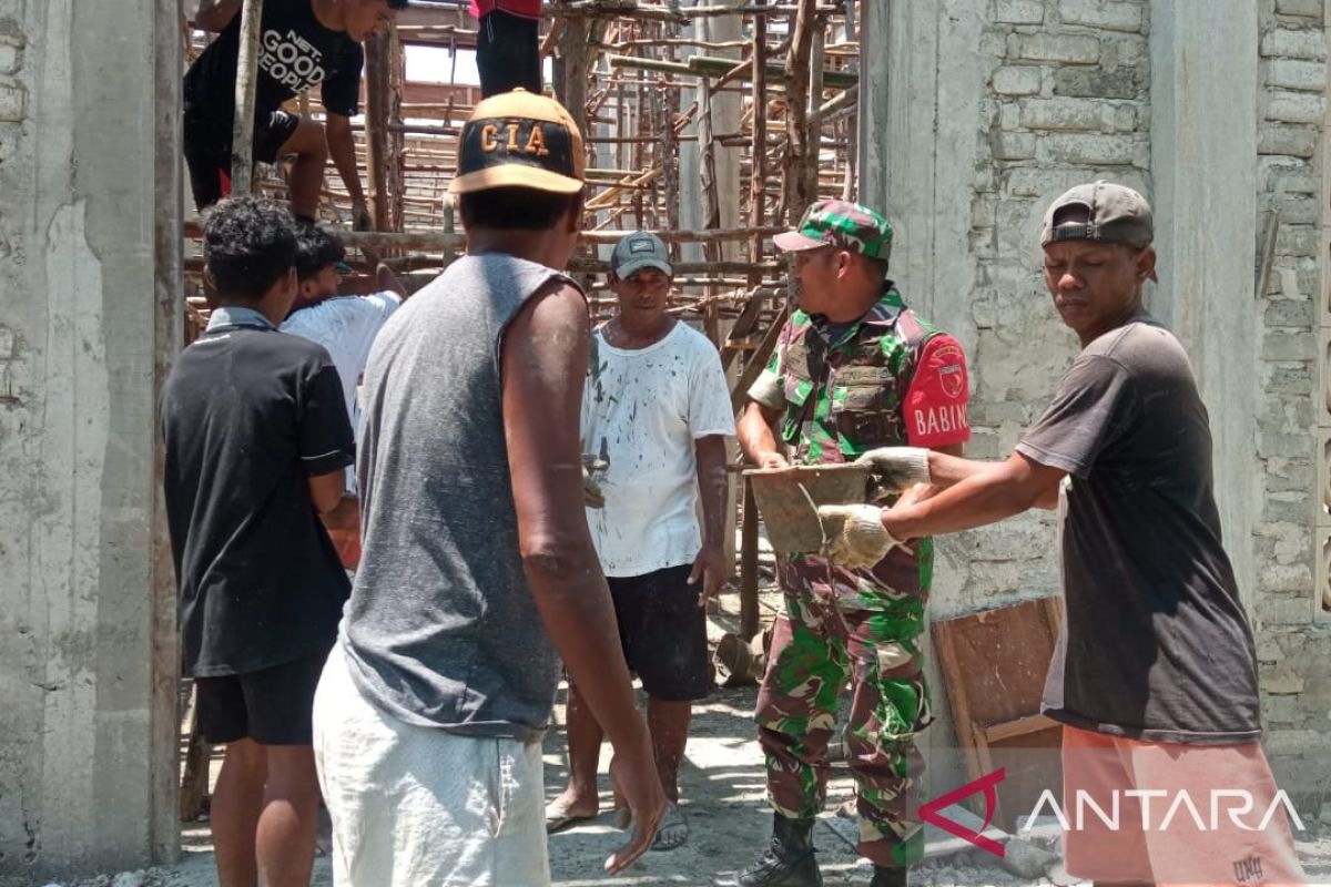 Kodim 1504/Ambon kerahkan Babinsa bangun masjid di Maluku Tengah