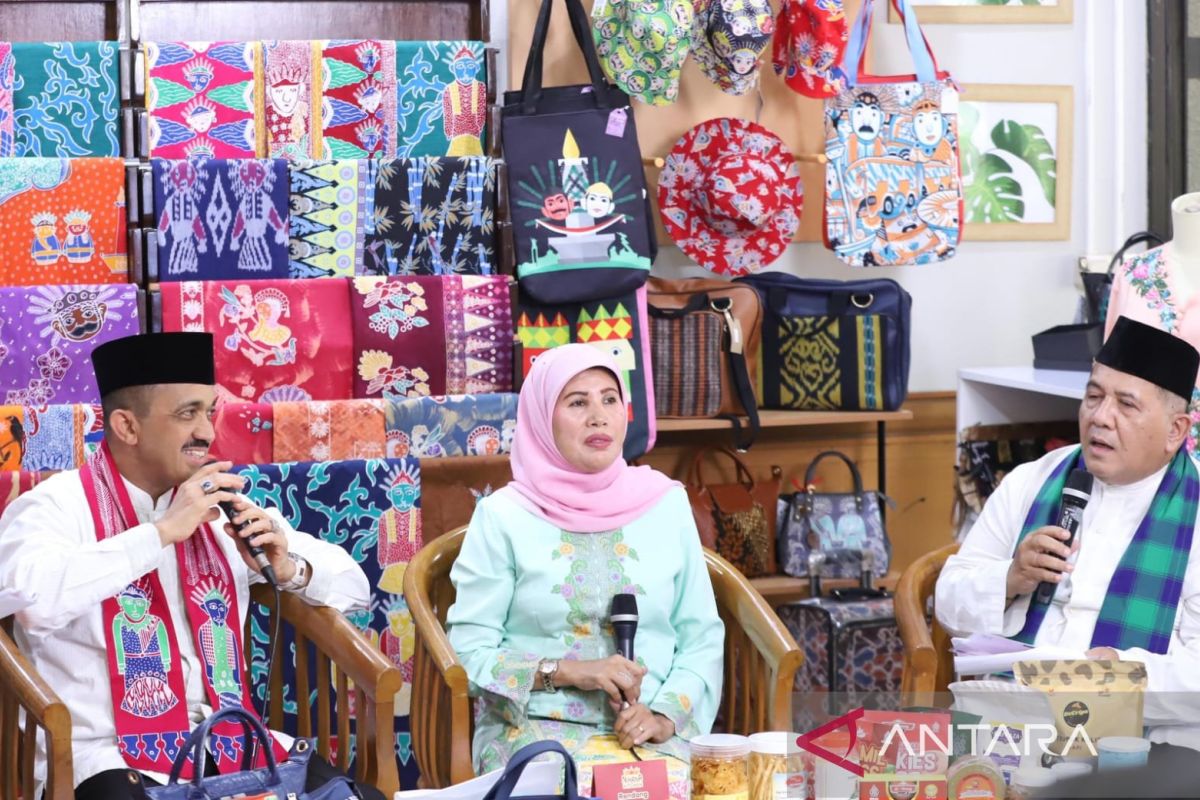 Omzet kegiatan Jual Beli Lokal di Jakarta Timur capai Rp112 juta