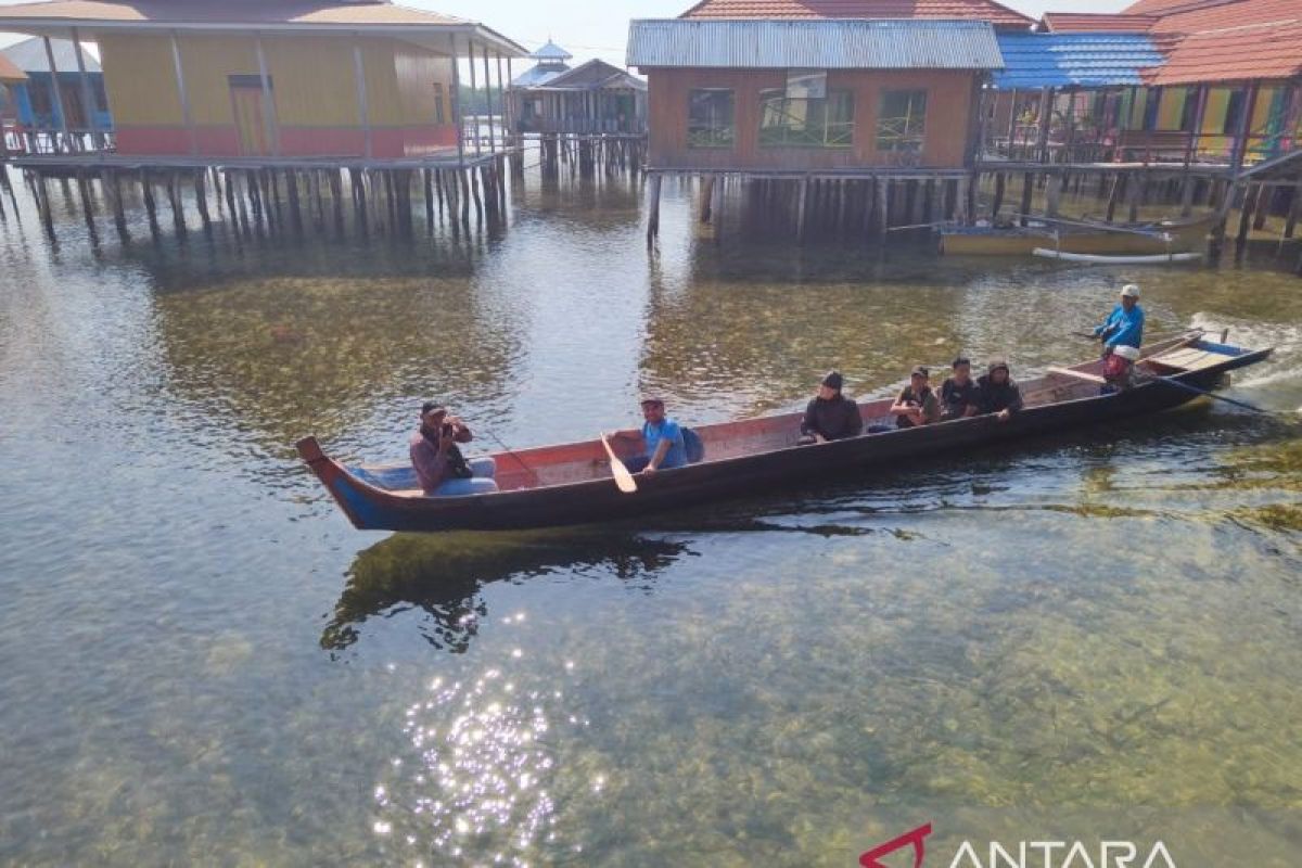 Transportasi utama di perkampungan Suku Bajau semakin meningkat