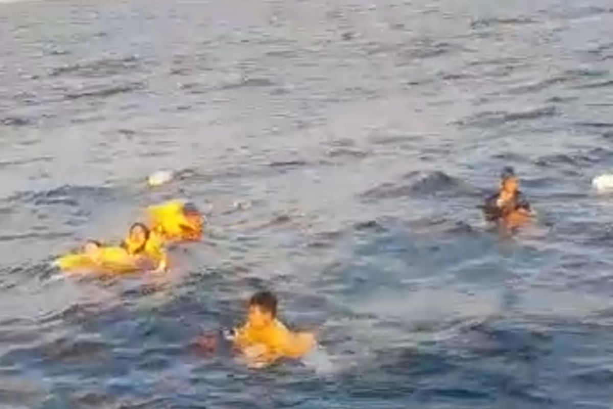 Basarnas Ternate selamatkan penumpang speedboat tenggelam di Perairan Sidangoli